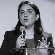 Sandra Huenchuan Navarro