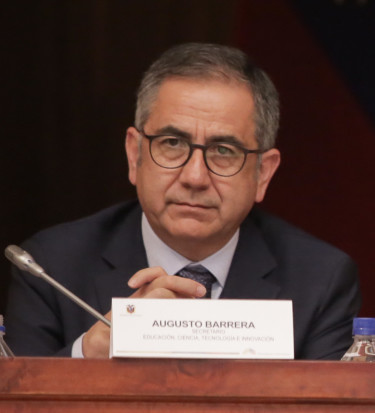 Augusto Ádrian Barrera Guarderas