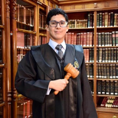 Milton Velásquez Díaz